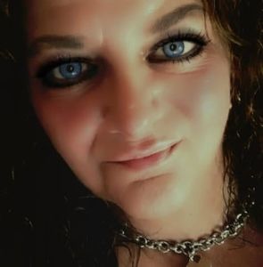 Meet your Posher, Paula